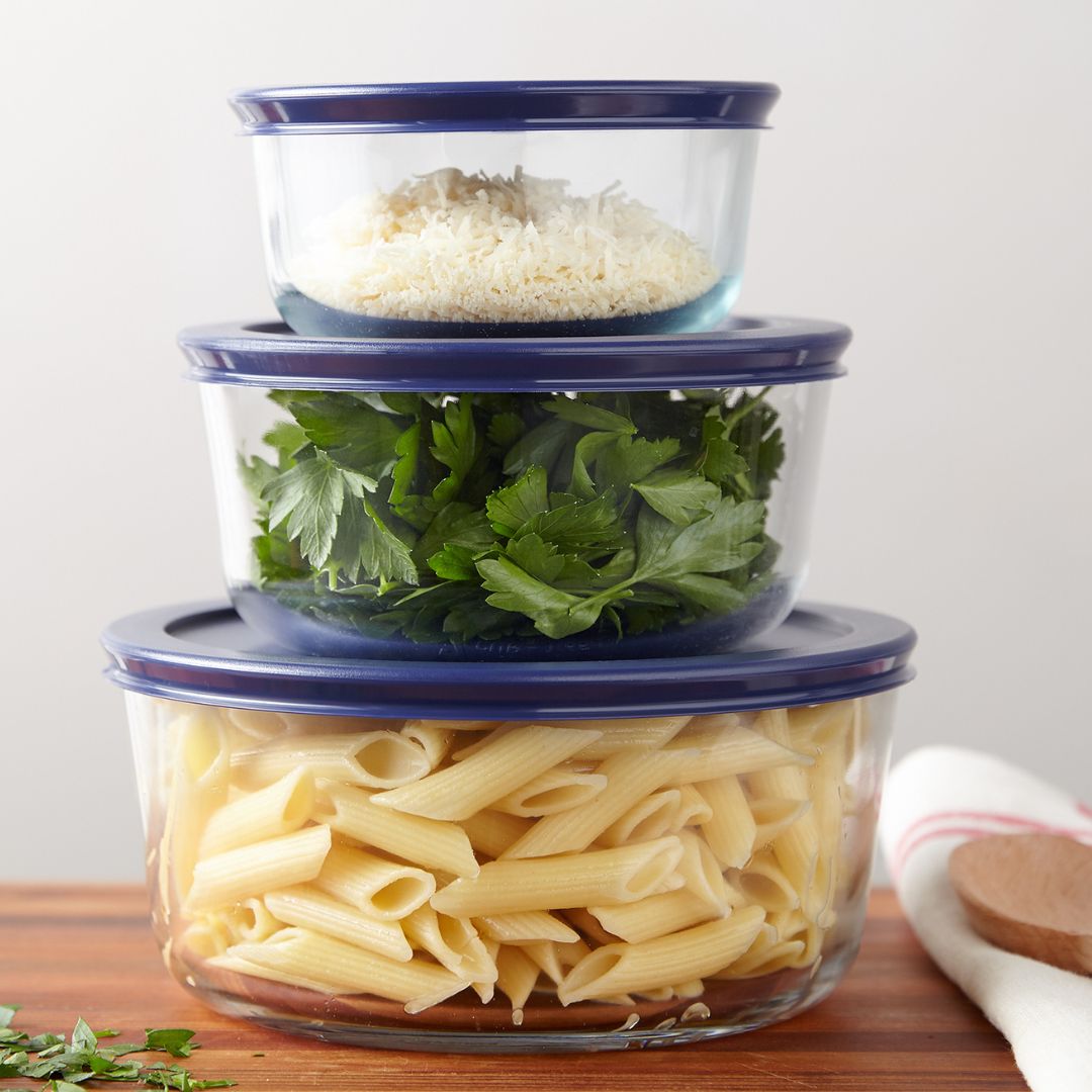 Pyrex® Simply Store® 6-piece Round Glass Food Storage Container Set with Blue Lids - Image 2